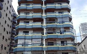 Apartamento Guilhermina vista para o mar